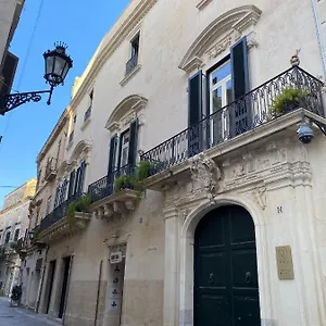 2* Bed & Breakfast Palazzo Rollo