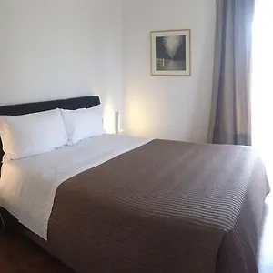 https://bb-young.catania-hotels.net